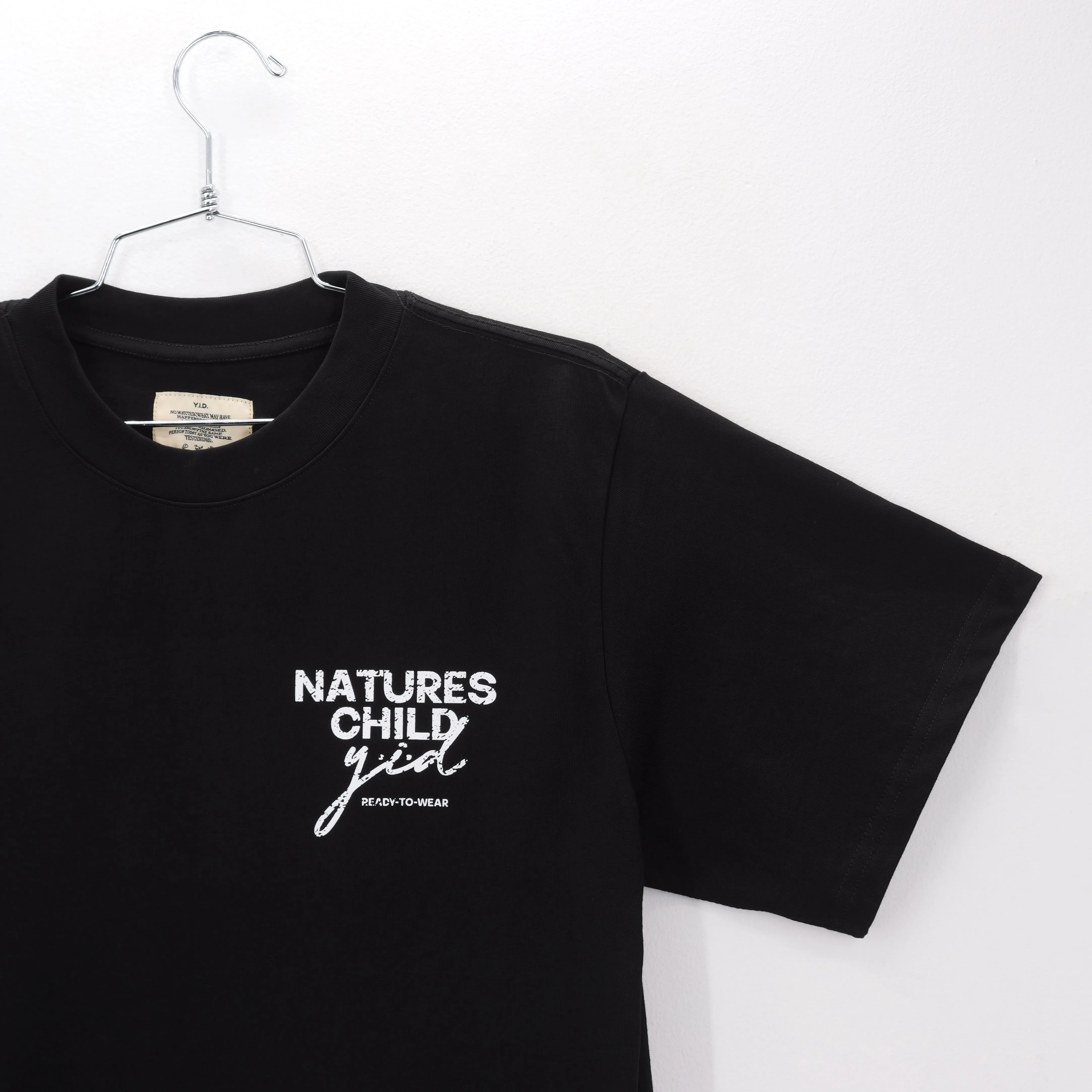 NATURE'S CHILD TEE BLACK