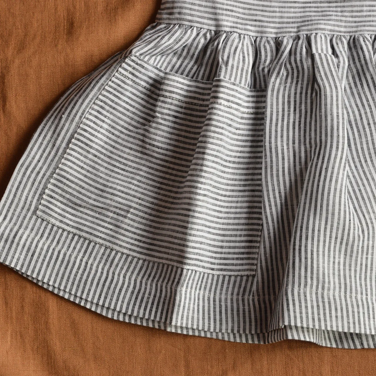 Pocket Dress - 100% Linen - Stripe Classic (6-18m) *Last ones